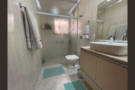 Casa à venda com 100m², 2 quartos e 1 vagaBanheiro