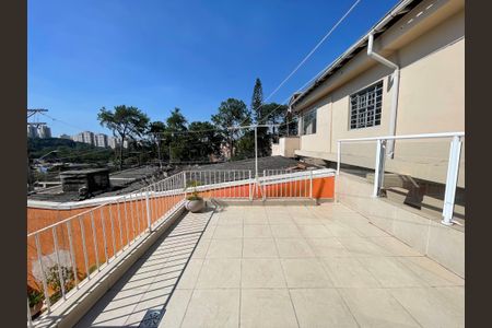 Casa à venda com 100m², 2 quartos e 1 vagaVaranda