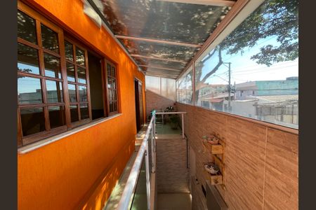 Casa à venda com 100m², 2 quartos e 1 vagaVaranda