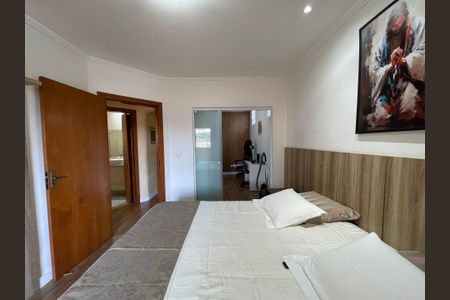 Casa à venda com 100m², 2 quartos e 1 vagaQuarto