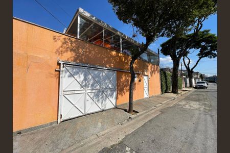 Casa à venda com 100m², 2 quartos e 1 vagaFachada