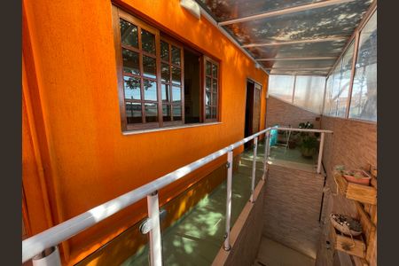 Casa à venda com 100m², 2 quartos e 1 vagaVaranda