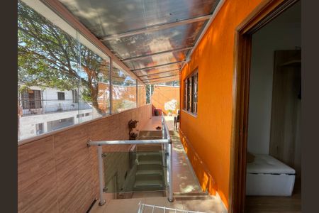 Casa à venda com 100m², 2 quartos e 1 vagavaranda do quarto