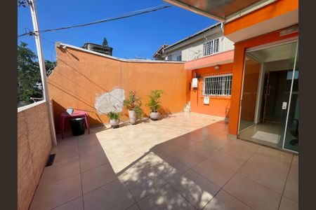 Casa à venda com 100m², 2 quartos e 1 vagaVaranda
