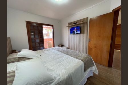 Casa à venda com 100m², 2 quartos e 1 vagaQuarto