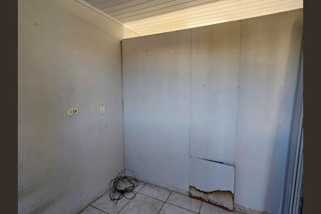 Casa para alugar com 55m², 1 quarto e sem vaga