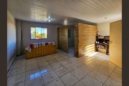 Casa para alugar com 55m², 1 quarto e sem vaga