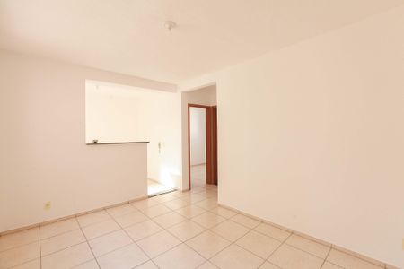 Apartamento para alugar com 2 quartos, 50m² em Califórnia, Contagem