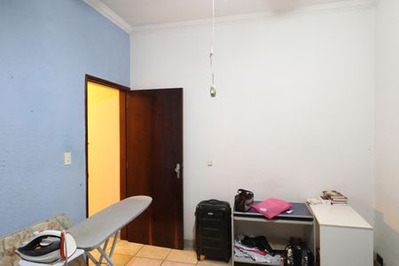 Casa à venda com 190m², 4 quartos e 2 vagasQuarto 2