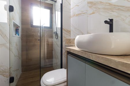 Apartamento para alugar com 51m², 2 quartos e 1 vaga Apartamento para alugar com 51m², 2 quartos e 1 vagaBanheiro