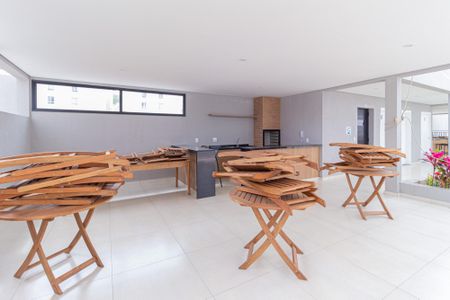 Apartamento para alugar com 51m², 2 quartos e 1 vaga Apartamento para alugar com 51m², 2 quartos e 1 vagaÁrea comum - Churrasqueira