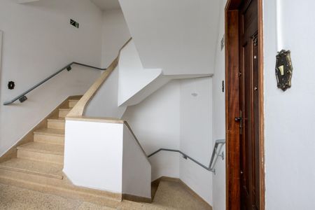 Apartamento à venda com 60m², 2 quartos e sem vagaHall do Andar