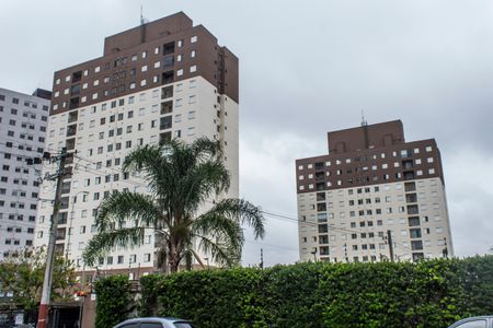 Apartamento para alugar com 45m², 2 quartos e 1 vaga Apartamento para alugar com 45m², 2 quartos e 1 vagaVista da Rua