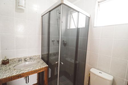 Apartamento para alugar com 53m², 2 quartos e 1 vaga Apartamento para alugar com 53m², 2 quartos e 1 vagaBanheiro da Suíte