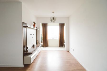 Apartamento para alugar com 53m², 2 quartos e 1 vaga Apartamento para alugar com 53m², 2 quartos e 1 vagaSala