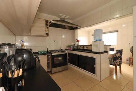 Casa para alugar com 300m², 3 quartos e 3 vagasCozinha