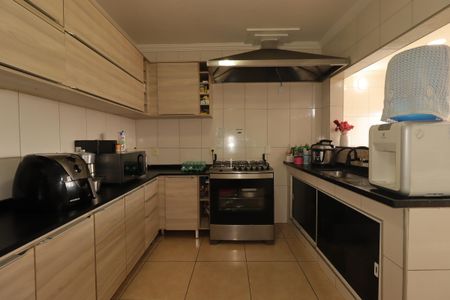 Casa para alugar com 300m², 3 quartos e 3 vagasCozinha