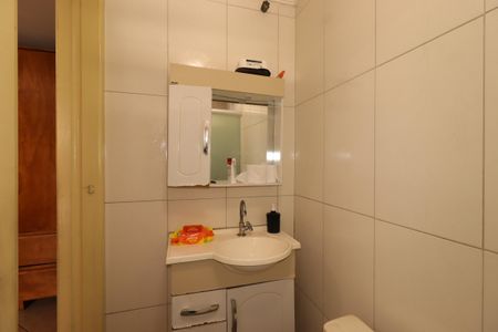 Casa para alugar com 300m², 3 quartos e 3 vagasBanheiro Social