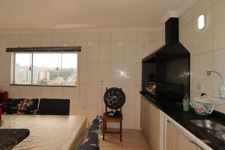 Casa para alugar com 300m², 3 quartos e 3 vagasCopa Gourmet