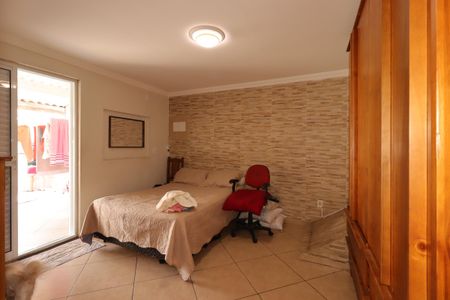 Casa para alugar com 300m², 3 quartos e 3 vagasSuíte