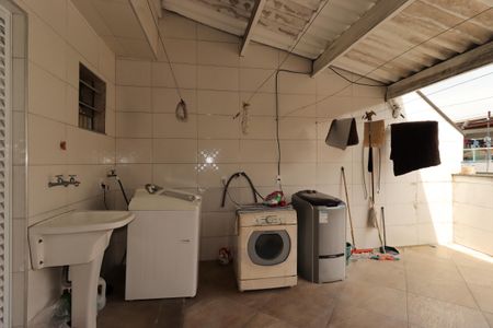 Casa para alugar com 300m², 3 quartos e 3 vagasÁrea de Serviço