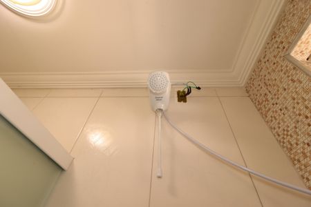 Casa para alugar com 300m², 3 quartos e 3 vagasBanheiro Social - Chuveiro