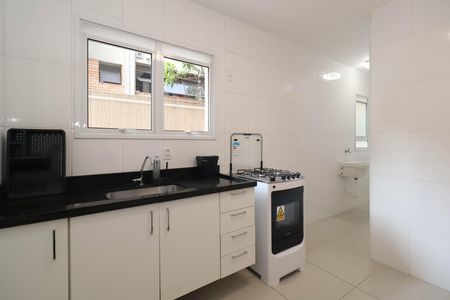 Apartamento para alugar com 61m², 2 quartos e sem vaga Apartamento para alugar com 61m², 2 quartos e sem vagaCozinha