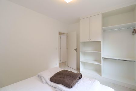 Quarto 1 de apartamento para alugar com 2 quartos, 61m² em Sumaré, São Paulo