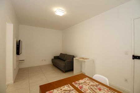 Apartamento para alugar com 61m², 2 quartos e sem vaga Apartamento para alugar com 61m², 2 quartos e sem vagaSala de Estar e Jantar