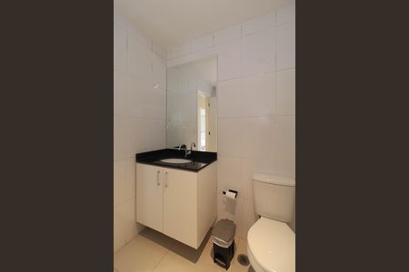 Apartamento para alugar com 61m², 2 quartos e sem vaga Apartamento para alugar com 61m², 2 quartos e sem vagaBanheiro