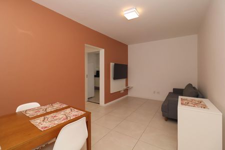 Sala de apartamento para alugar com 2 quartos, 61m² em Sumaré, São Paulo