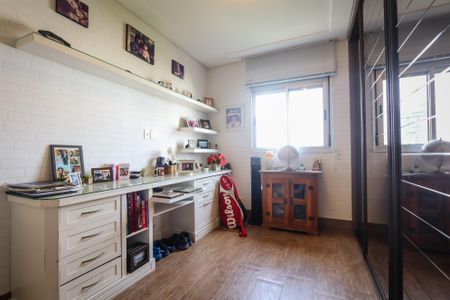 Apartamento para alugar com 281m², 3 quartos e 2 vagasQuarto 2