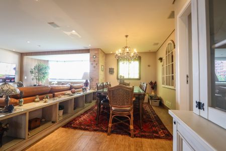 Apartamento para alugar com 281m², 3 quartos e 2 vagasSala de Jantar