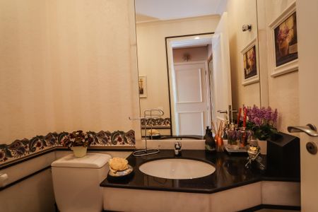 Apartamento para alugar com 281m², 3 quartos e 2 vagasLavabo