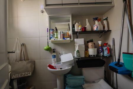 Apartamento para alugar com 281m², 3 quartos e 2 vagasBanheiro de serviço