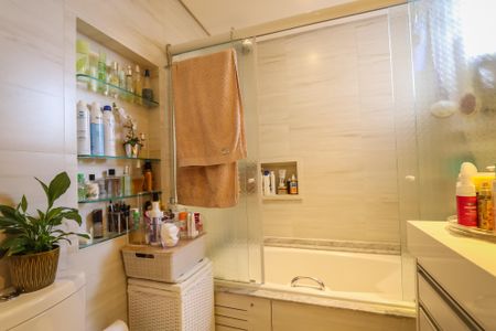 Apartamento para alugar com 281m², 3 quartos e 2 vagasBanheiro da Suíte