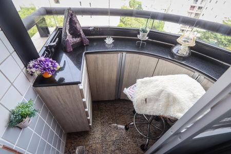 Apartamento para alugar com 281m², 3 quartos e 2 vagasVaranda da suite