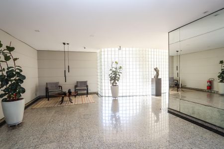 Apartamento para alugar com 281m², 3 quartos e 2 vagasHall de entrada