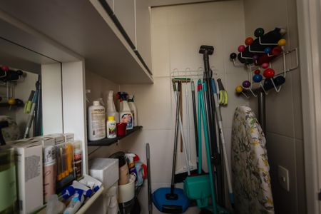 Apartamento para alugar com 281m², 3 quartos e 2 vagasBanheiro de serviço