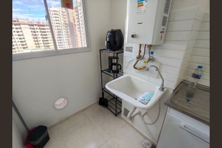 Apartamento para alugar com 46m², 2 quartos e sem vaga Apartamento para alugar com 46m², 2 quartos e sem vagaCozinha e Área de Serviço