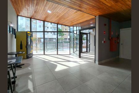 Apartamento para alugar com 46m², 2 quartos e sem vaga Apartamento para alugar com 46m², 2 quartos e sem vagaFachada e portaria