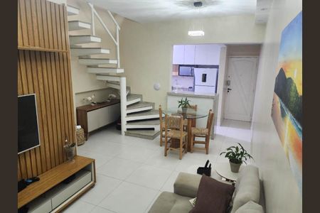 Apartamento para alugar com 132m², 3 quartos e 2 vagasSala