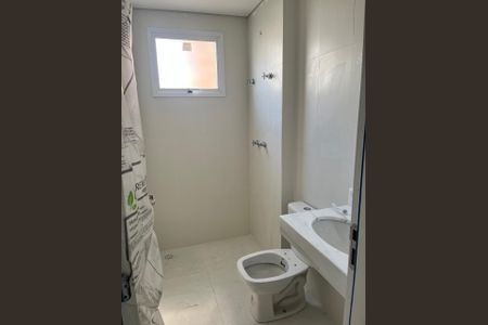 Apartamento à venda com 55m², 1 quarto e 2 vagas Apartamento à venda com 55m², 1 quarto e 2 vagasBanheiro