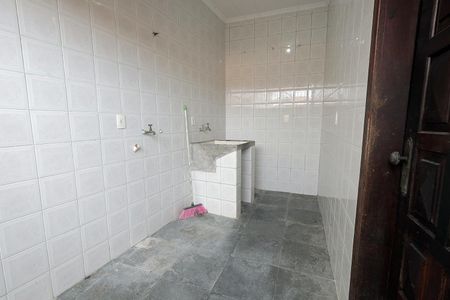 Casa para alugar com 190m², 2 quartos e 5 vagas Casa para alugar com 190m², 2 quartos e 5 vagasÁrea de Serviço