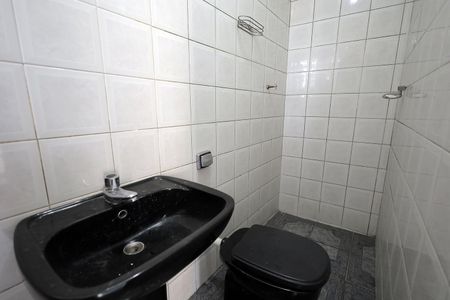 Casa para alugar com 190m², 2 quartos e 5 vagas Casa para alugar com 190m², 2 quartos e 5 vagasBanheiro Quarto Suíte