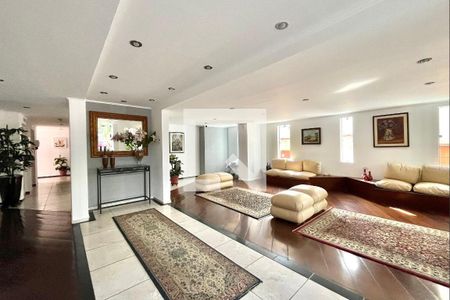 Apartamento para alugar com 70m², 2 quartos e 1 vagaHall social