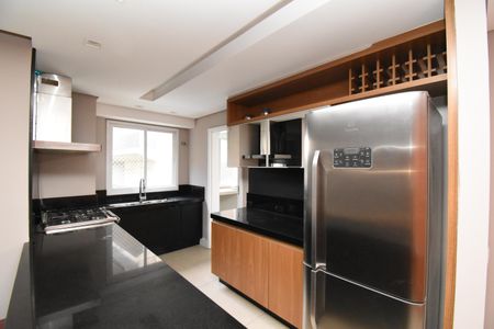 Apartamento para alugar com 106m², 3 quartos e 2 vagasCozinha