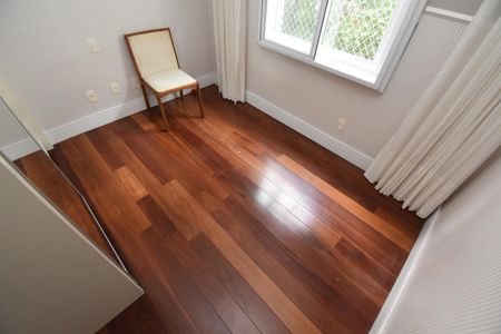 Apartamento para alugar com 106m², 3 quartos e 2 vagasQuarto 3