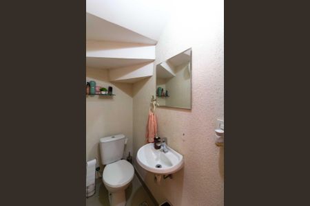 Casa de condomínio à venda com 77m², 3 quartos e 2 vagas Casa de condomínio à venda com 77m², 3 quartos e 2 vagasLavabo