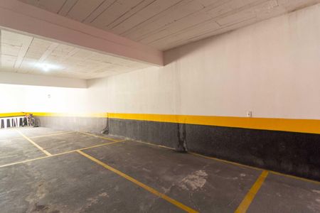 Casa de condomínio à venda com 77m², 3 quartos e 2 vagas Casa de condomínio à venda com 77m², 3 quartos e 2 vagasGaragem